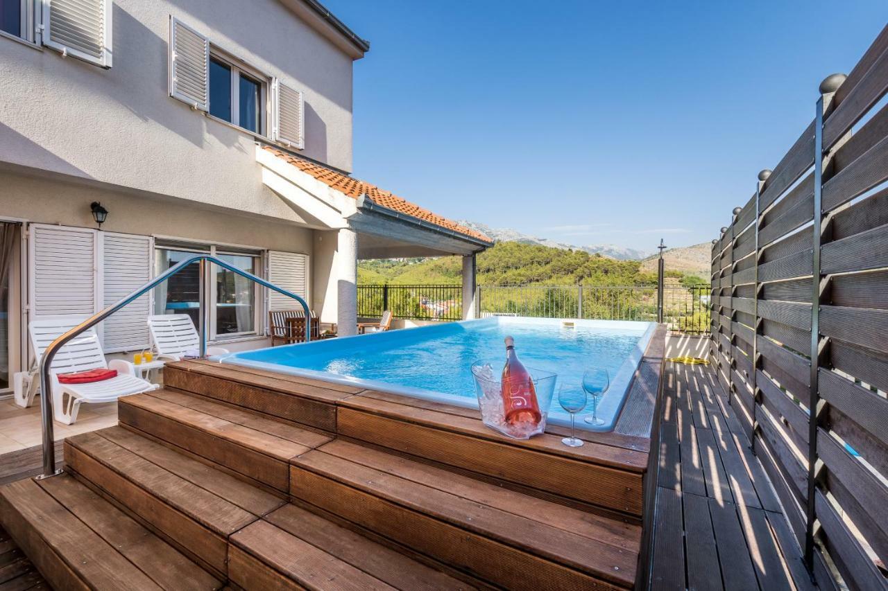 Holiday Home Harmony Žrnovnica Exteriör bild